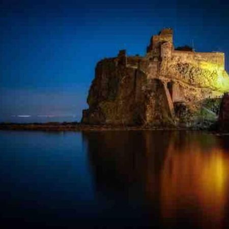 Malavoglia Suite 18 Aci Castello Exteriér fotografie
